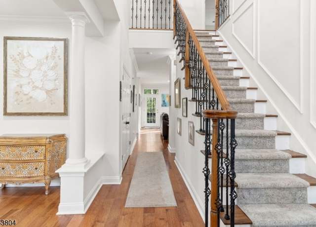 Property at 4 Millstone Ln, Readington Twp., NJ 08889-3260, 5 beds, 4 baths