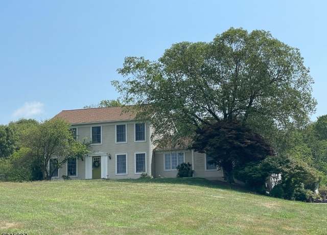 Property at 146 Sally Harden Rd, Wantage Twp., NJ 07461-3828, 3 beds, 2.5 baths