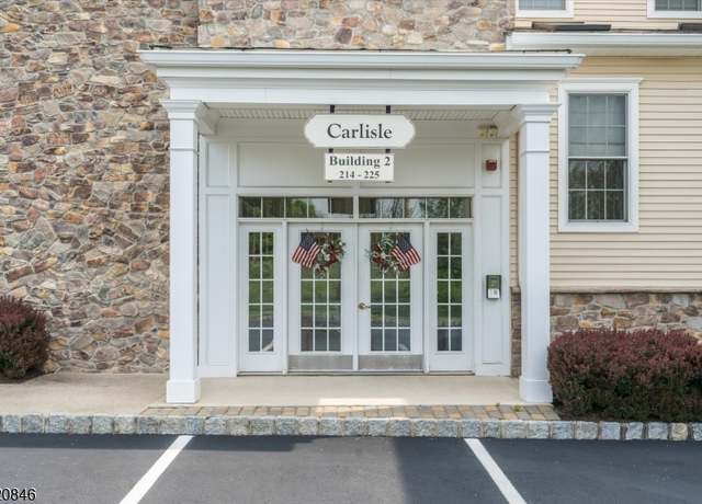 Property at 58 Brooklake Rd #17, Florham Park Boro, NJ 07932, 2 beds, 1.5 baths