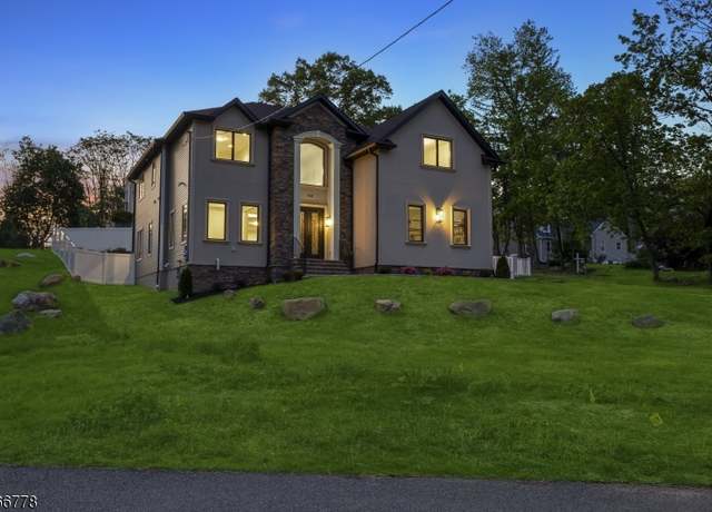 Property at 150 Parsippany Blvd, Parsippany-troy Hills Twp., NJ 07005-1033, 5 beds, 3.5 baths