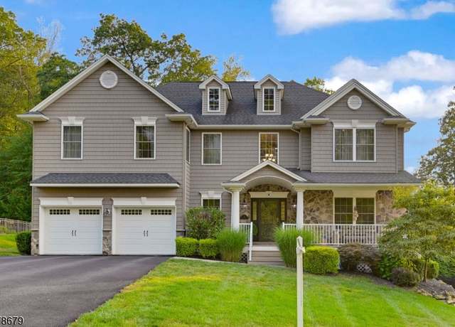 Property at 12 Hunter Dr, Mount Olive Twp., NJ 07828-2639, 4 beds, 3 baths