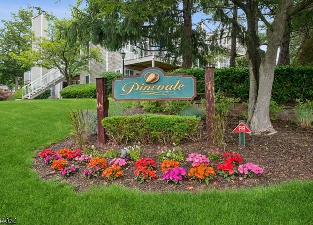 Property at 4 Ray Ct, Bedminster Twp., NJ 07921-1631, 2 beds, 2 baths