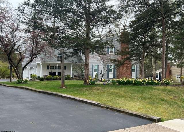 Property at 708 CARLENE Dr, Bridgewater Twp., NJ 08807-1565, 5 beds, 2.5 baths