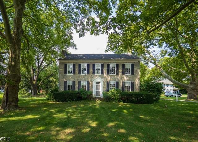 Property at 909 New Brunswick Ave, Alpha Boro, NJ 08865-4077, 4 beds, 1.5 baths