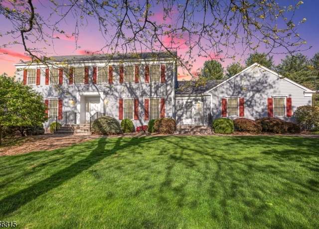 Property at 47 Fenview Rd, Long Hill Twp., NJ 07933-1222, 4 beds, 2.5 baths
