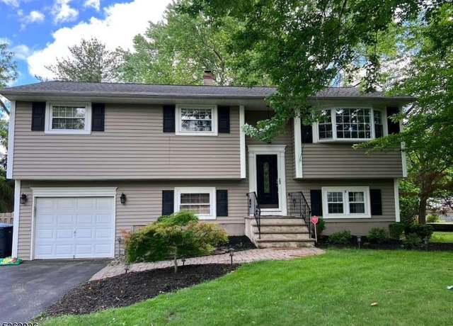 Property at 10 Grandin Dr, Raritan Twp., NJ 08822-4638, 4 beds, 2.5 baths