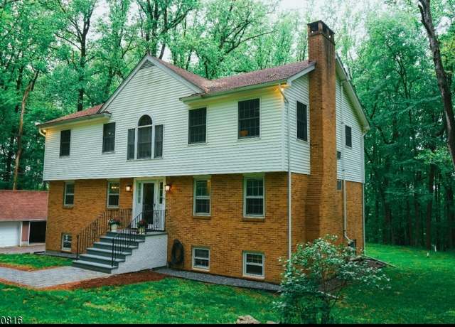 Property at 103 Mountain Top Rd, Lebanon Twp., NJ 08826-3030, 4 beds, 4 baths