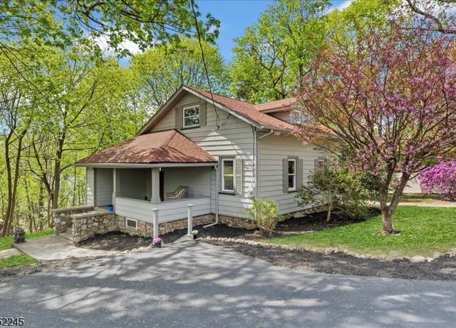 Property at 21 Highland Ave, Stanhope Boro, NJ 07874-2826, 3 beds, 2.5 baths