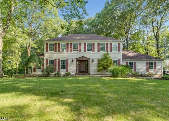 Property at 47 Markham Dr, Washington Twp., NJ 07853, 4 beds, 2.5 baths
