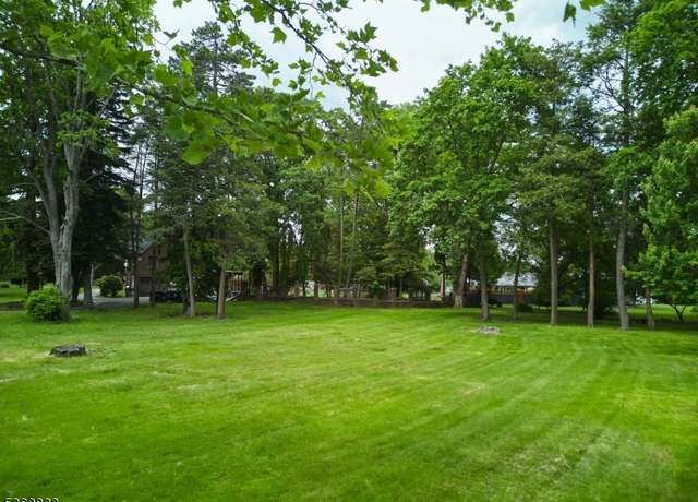 Property at 251-B Elmwynd Dr, City Of Orange Twp., NJ 07050-3112