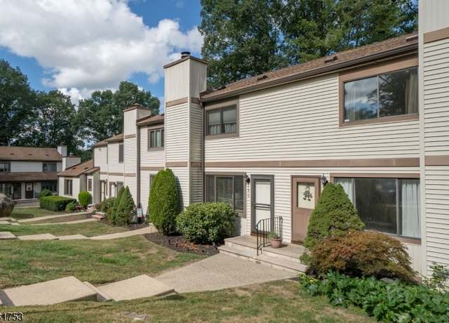 Property at 912 Stonegate Ln, Stanhope Boro, NJ 07874-2725, 2 beds, 1.5 baths