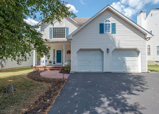 Property at 396 Vanderveer Rd, Bridgewater Twp., NJ 08807-2557, 3 beds, 2.5 baths