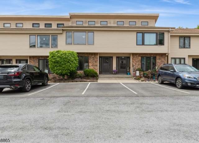 Property at 182 Dakota Dr, Andover Twp., NJ 07848-4022, 2 beds, 1.5 baths