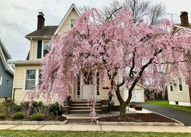 Property at 13 William St, Maplewood Twp., NJ 07040-1615, 3 beds, 1.5 baths
