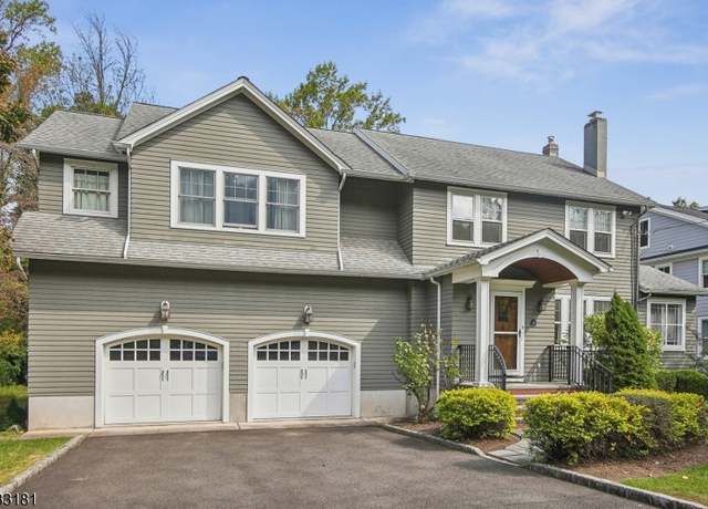 Property at 17 Woodcliff Dr, Madison Boro, NJ 07940-2006, 5 beds, 3 baths
