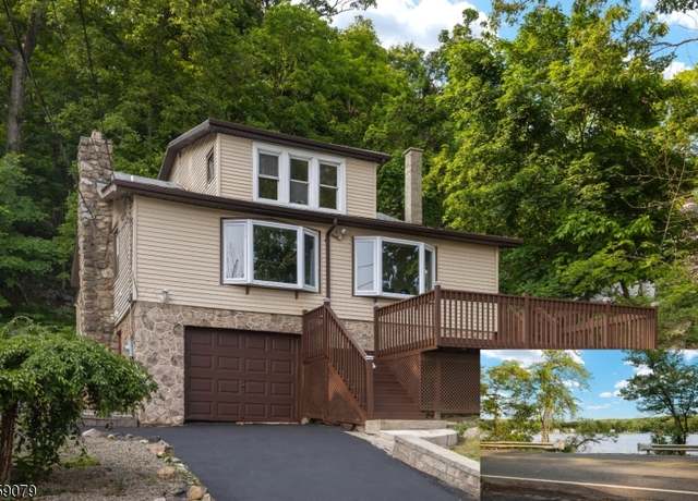 Property at 161 Lackawanna Dr, Byram Twp., NJ 07874-3116, 4 beds, 2 baths
