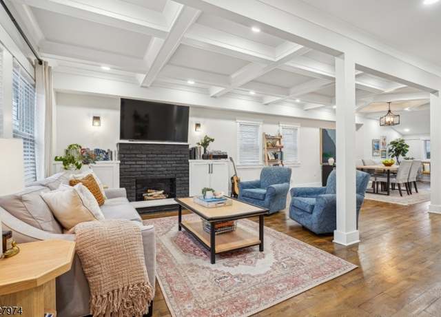 Property at 25 Essex Ave, Maplewood, NJ 07040-1502, 4 beds, 4.5 baths