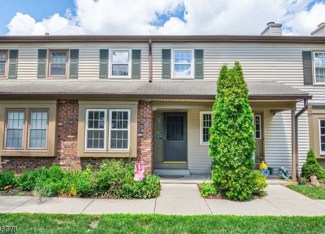 Property at 51 Oriole Dr, Allamuchy Twp., NJ 07840-3120, 2 beds, 2.5 baths
