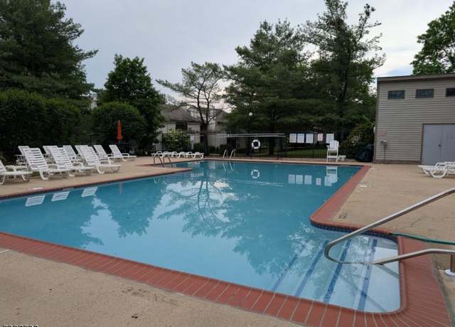 Property at 42 Sam Bonnell Dr, Union Twp., NJ 08809-1104, 1 bed, 1 bath