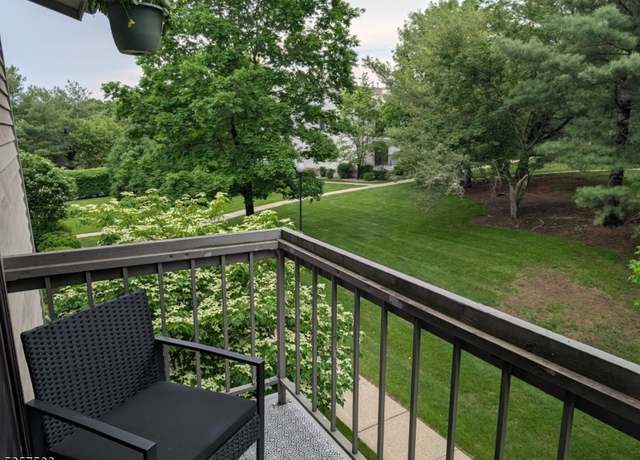 Property at 42 Sam Bonnell Dr, Union Twp., NJ 08809-1104, 1 bed, 1 bath