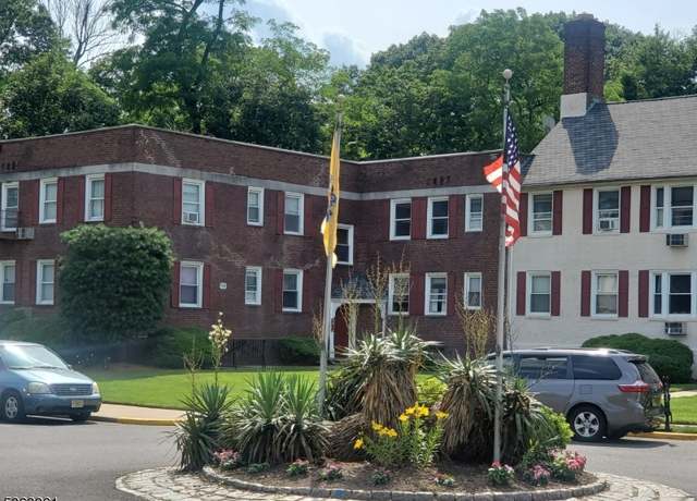 Property at 935C E Front St Unit C, Plainfield City, NJ 07062-1152, 1 bed, 1 bath