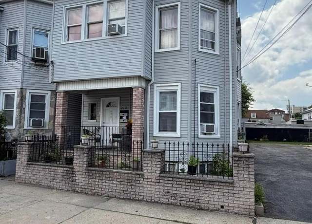 Property at 972 E 19Th St, Paterson City, NJ 07501-3616, 5 beds, 2 baths