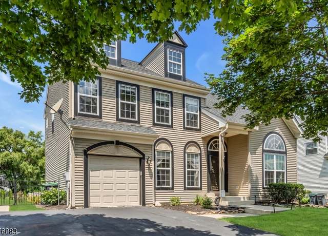 Property at 57 Byron Dr, Lopatcong Twp., NJ 08865-2092, 3 beds, 2.5 baths