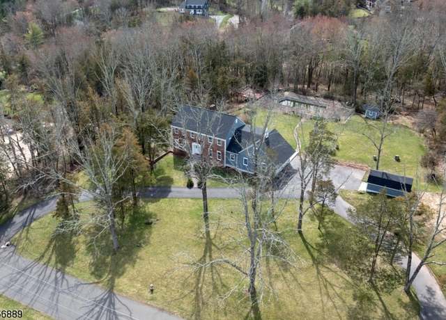 Property at 3 Ridge Rd, Peapack Gladstone Boro, NJ 07934-2000, 5 beds, 4.5 baths