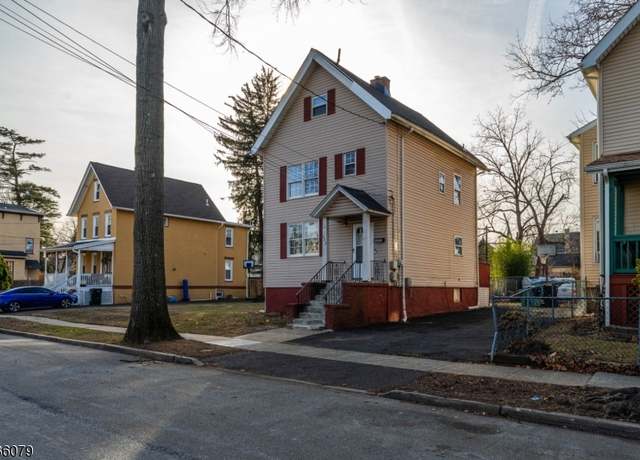 Property at 840-44 Richmond St, Plainfield City, NJ 07060-2506, 4 beds, 2 baths