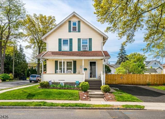 Property at 233 Monticello St, Union Twp., NJ 07083-8263, 3 beds, 1 bath