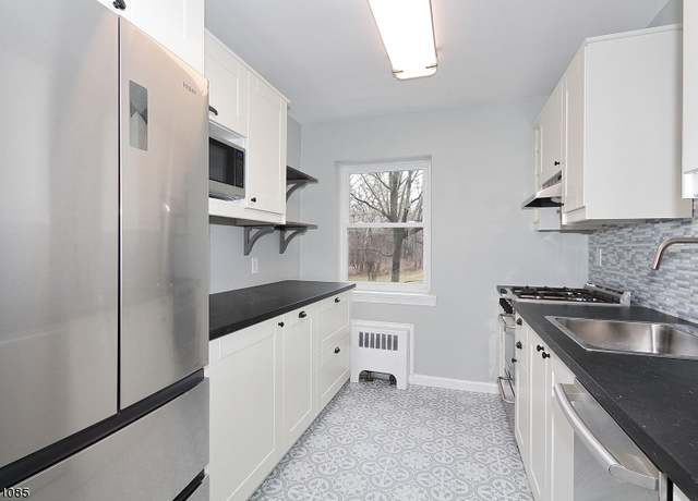 Property at 18 Springfield Ave Unit 2C, Cranford, NJ 07016-2151, 2 beds, 1 bath