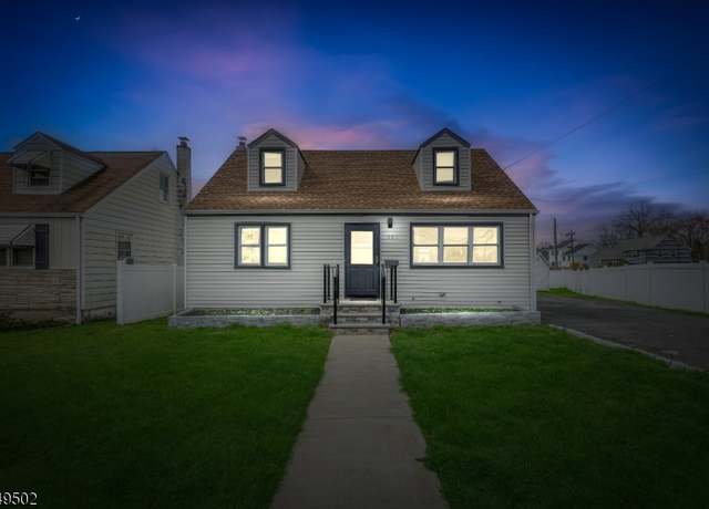 Property at 261 Davenport St, Somerville Boro, NJ 08876-1514, 3 beds, 3 baths