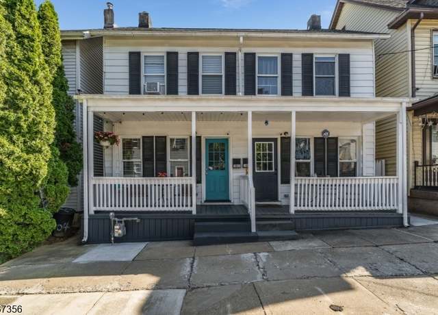 Property at 302 Chambers St, Phillipsburg, NJ 08865-2916, 2 beds, 1.5 baths