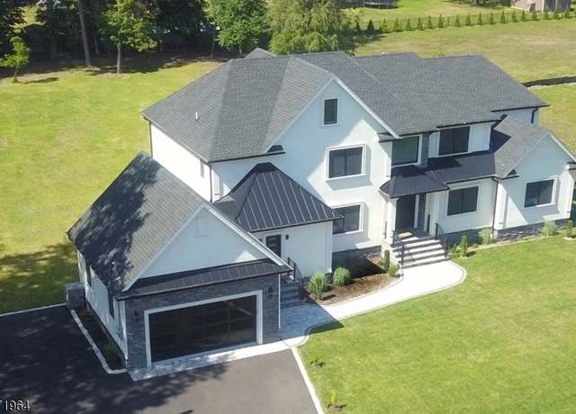 Property at 96A Mountain Ave, Pequannock Twp., NJ 07444, 5 beds, 4.5 baths