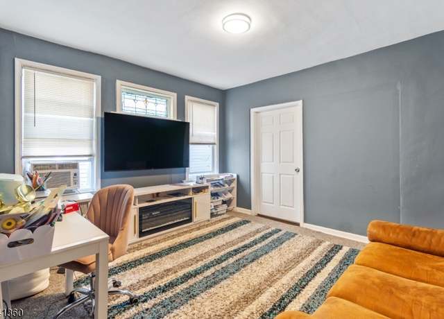 Property at 54-56 Cedar Ave, Newark City, NJ 07106-1217, 5 beds, 3 baths