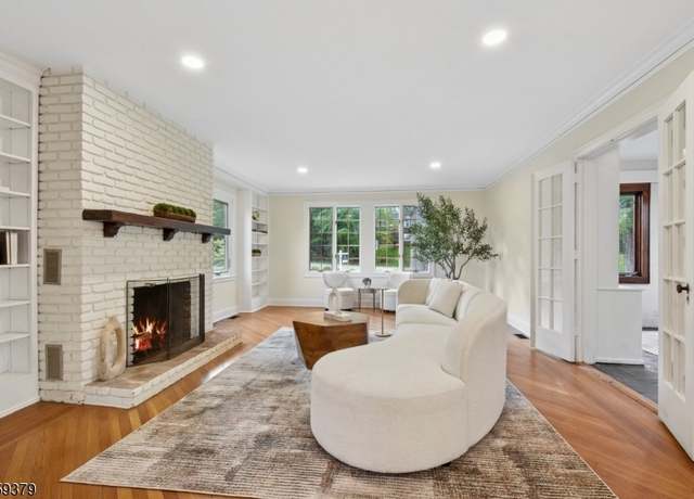 Property at 371 Franklin Pl, South Orange Village Twp., NJ 07079-1653, 4 beds, 3.5 baths