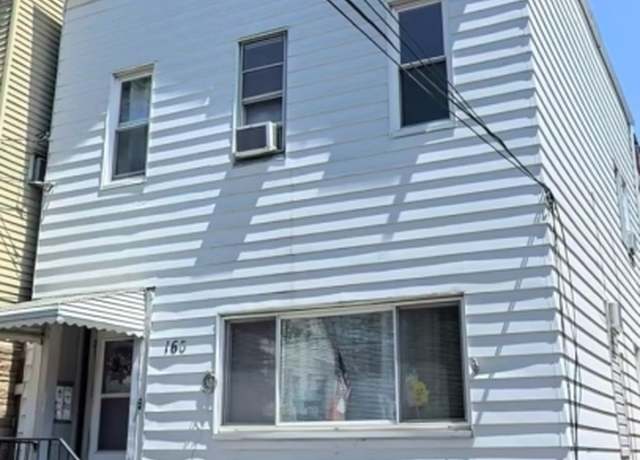Property at 160 Pacific St, Newark City, NJ 07105-1533