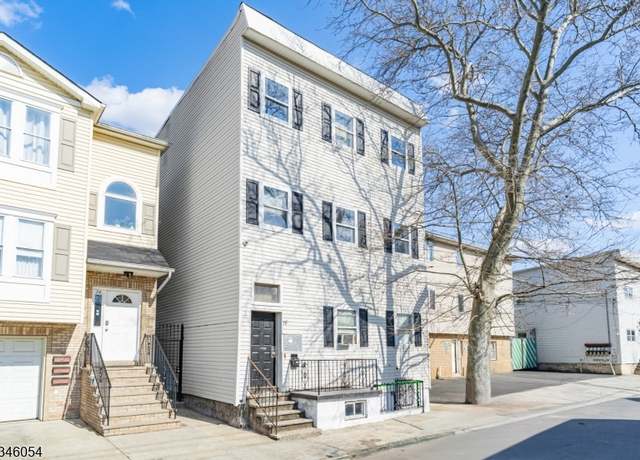 Property at 76 Vincent St, Newark City, NJ 07105-4376, 8 beds, 4 baths
