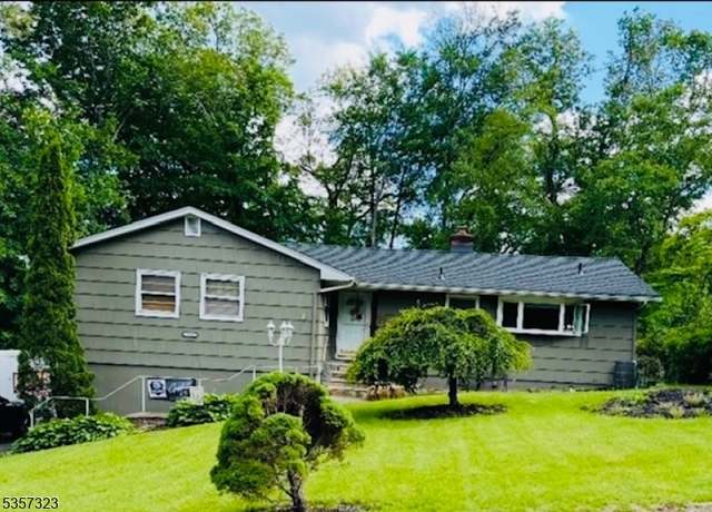 Property at 128 Upper High Crest Dr, West Milford Twp., NJ 07480, 3 beds, 2 baths
