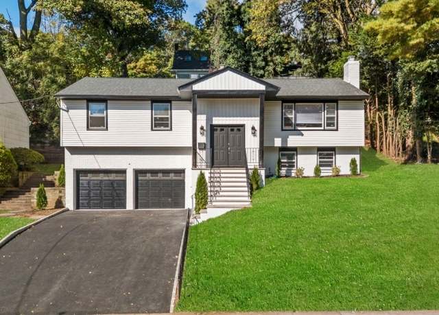 Property at 11 Collamore Ter, West Orange Twp., NJ 07052-3918, 4 beds, 3 baths