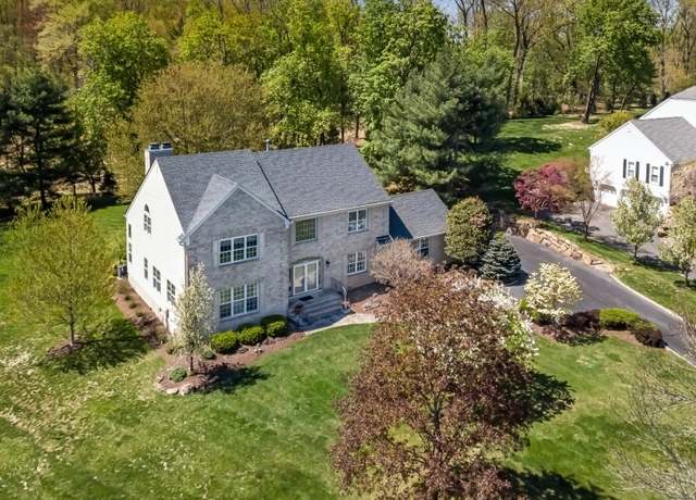 Property at 32 Heather Ln, Randolph Twp., NJ 07869-3329, 4 beds, 2.5 baths