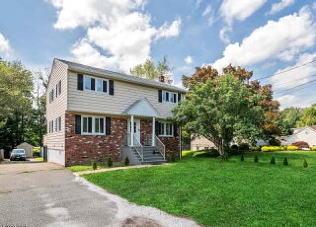 Property at 60 Kenvil Ave, Roxbury Twp., NJ 07876-1425, 4 beds, 2.5 baths