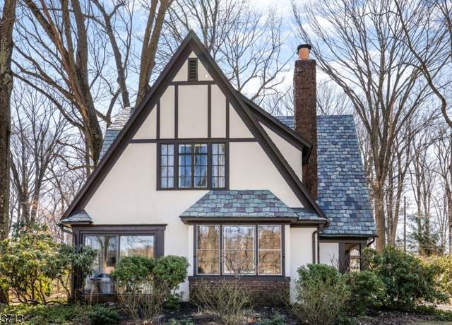 Property at 3 Alvord Rd, Morris Twp., NJ 07960-6301, 3 beds, 1.5 baths