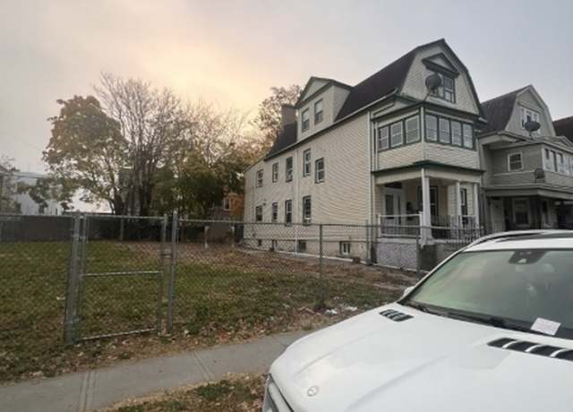 Property at 194 Amherst St, East Orange City, NJ 07018-2521