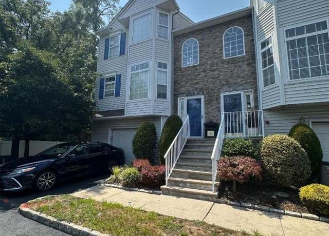 Property at 1727 Essex St #604, Rahway City, NJ 07065-5061, 3 beds, 3.5 baths