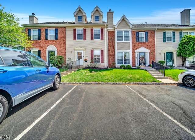 Property at 2904 Pinhorn Dr, Bridgewater Twp., NJ 08807-3567, 2 beds, 2.5 baths
