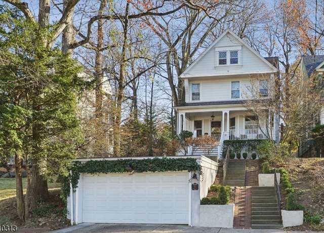Property at 62 Mountain Ave, Summit City, NJ 07901-3478, 5 beds, 3.5 baths