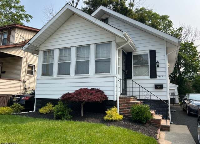 Property at 1943 Hillside Ave, Union Twp., NJ 07083-4407, 2 beds, 1 bath