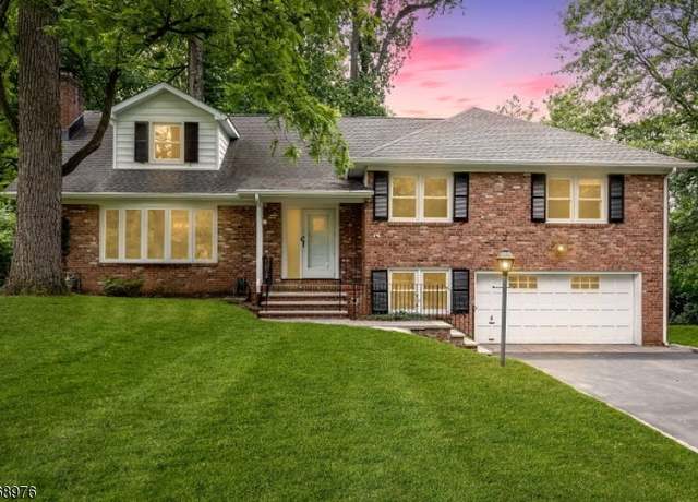Property at 14 Turtle Rd, Morris Twp., NJ 07960-6152, 4 beds, 3.5 baths
