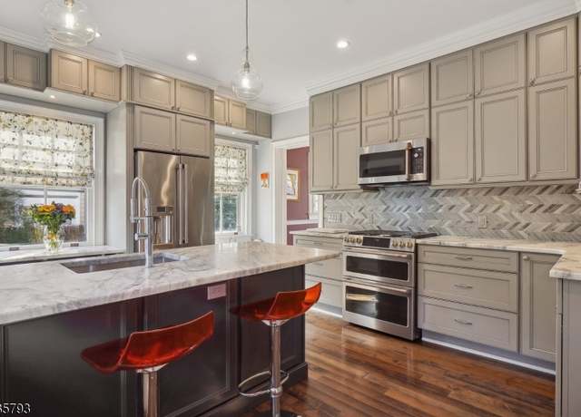 Property at 907 HILLSIDE Ave, Plainfield City, NJ 07060-3121, 5 beds, 3.5 baths